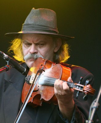 031-Muzsikas-Wovenhand-Sziget-2009-032.jpg.medium.jpeg
